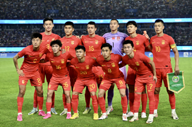 不惧“魔咒”！中国亚运男足1比0卡塔尔队，挺进八强